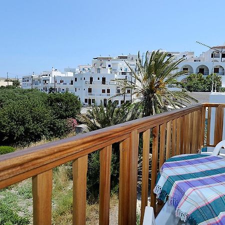 Hotel Delfini Adamantas  Екстериор снимка